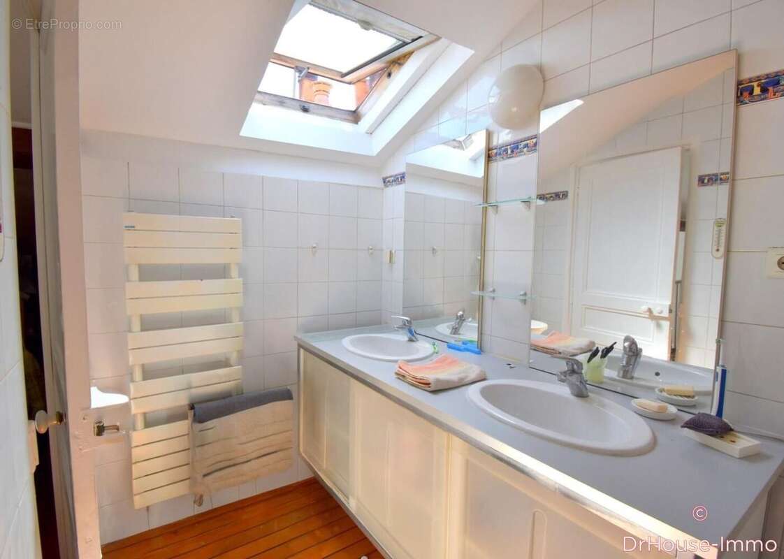 Appartement à MARSEILLE-10E