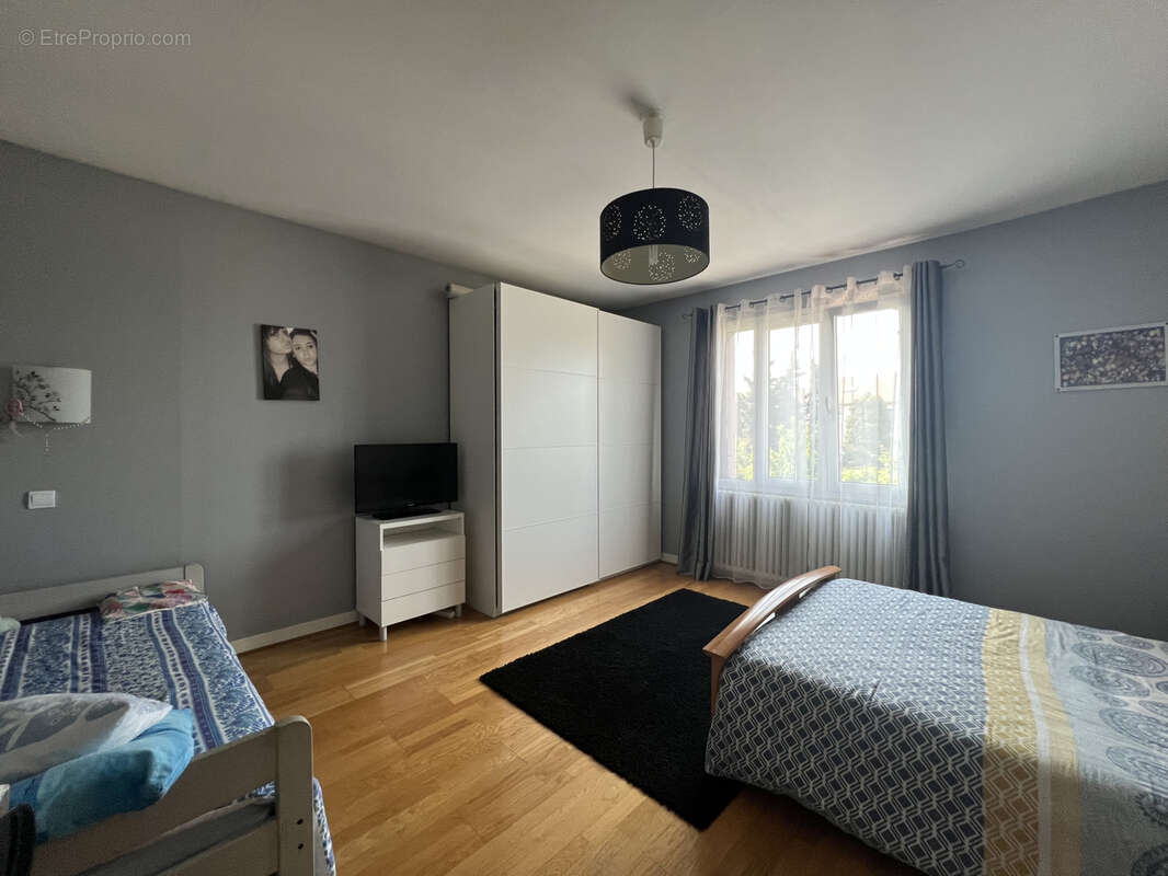 Maison à SARTROUVILLE