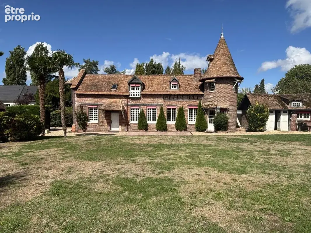 Maison à LA SAUSSAYE