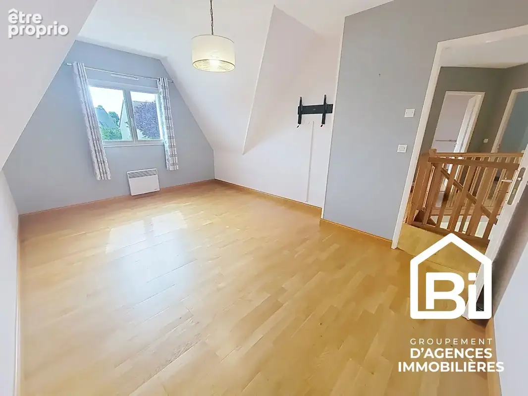 BENOUVILLE - mMaison de 7 pièces 124m2 - photo 10