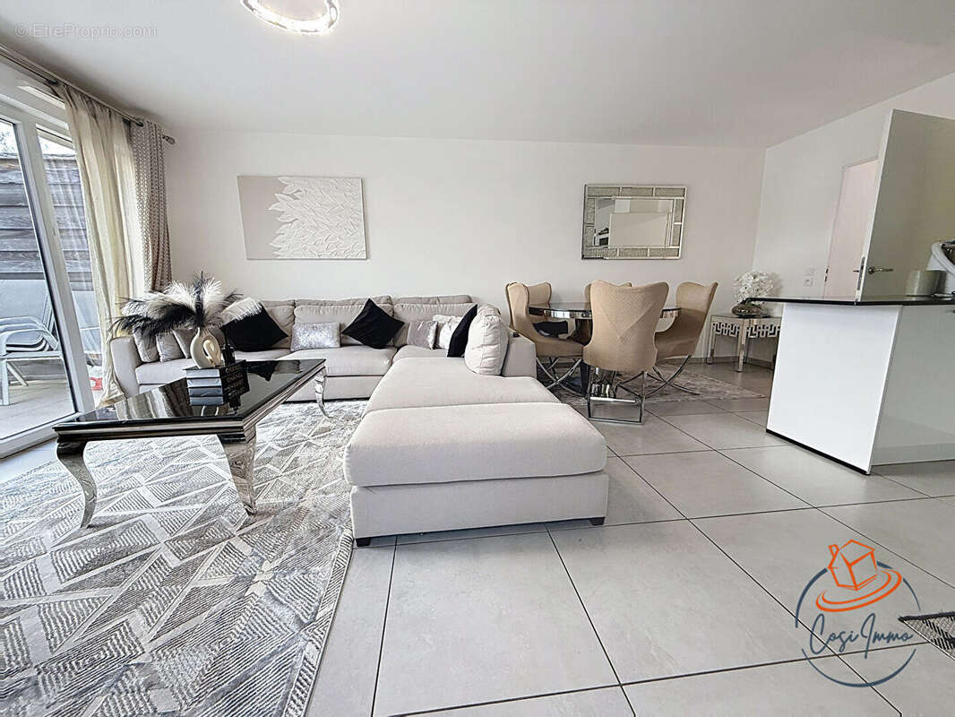 Appartement à ORNEX