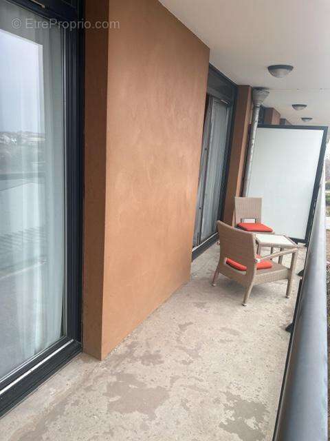 Vente appartement T2  - résidence de tourisme  à Carrières-sur-Seine - photo 9
