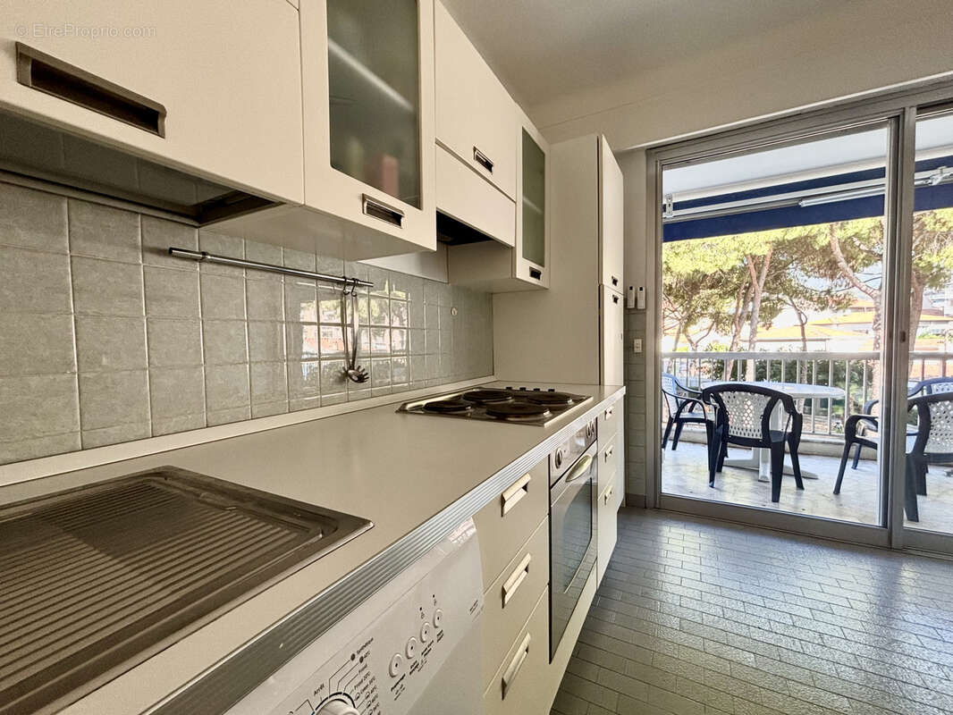 Appartement à ROQUEBRUNE-CAP-MARTIN