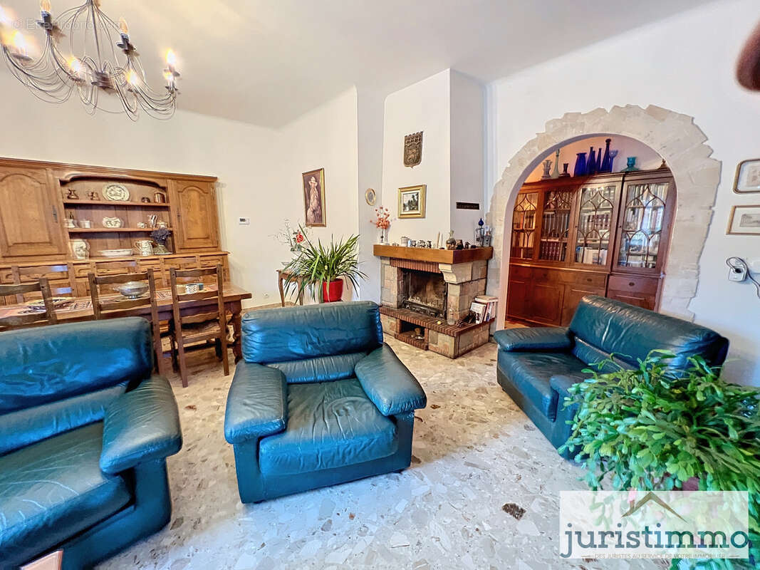 Maison à BUIS-LES-BARONNIES