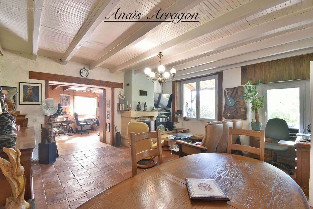 Propriete à vendre 4 pièces CASTELMORON SUR LOT (47) - photo 7