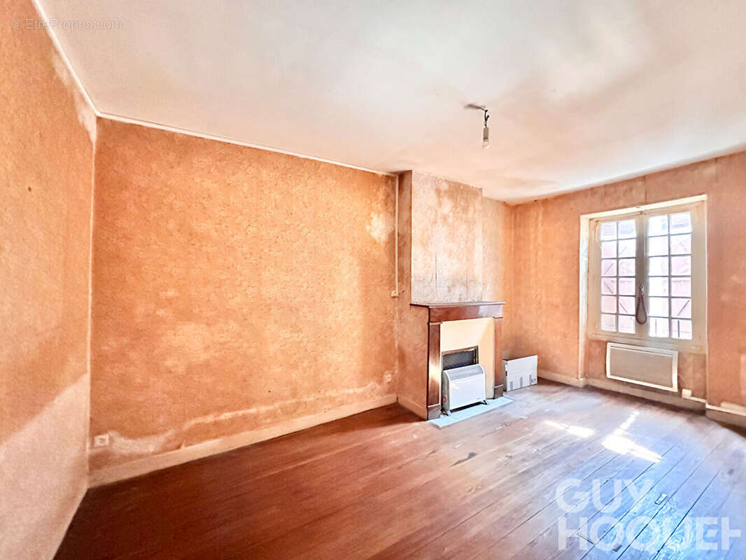 Appartement T3 de 93 m² au centre ville d'Orthez - photo 9