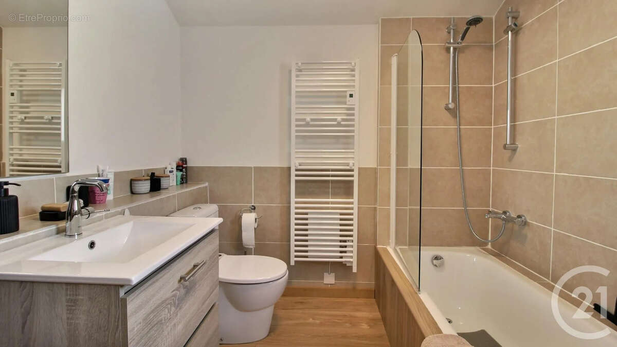 Maison à THOLLON-LES-MEMISES