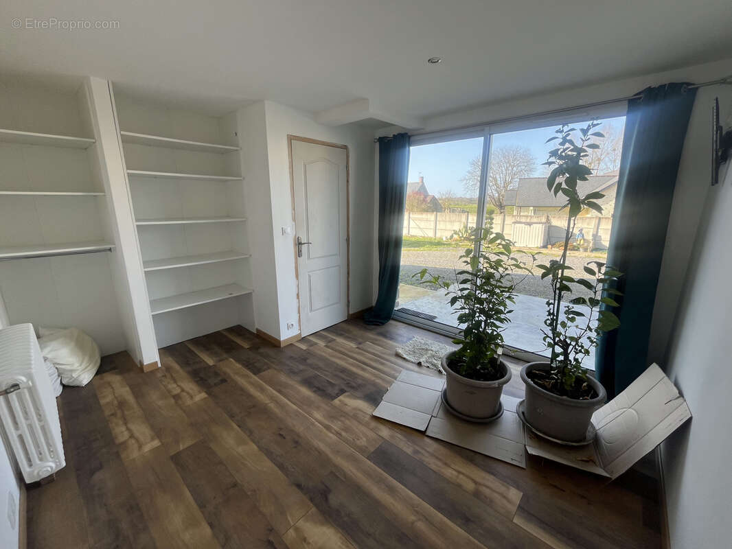 Maison à SAINT-PAIR-SUR-MER