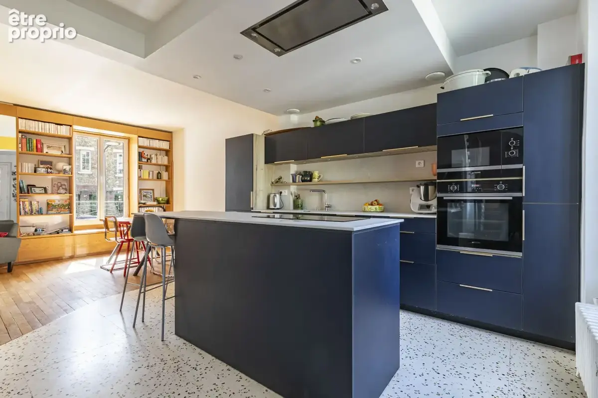 Maison - Saint-Germain-en-Laye - 140 m2 - 6 pièces - photo 4