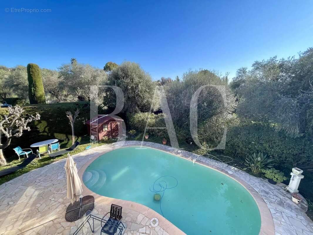 Maison à LA COLLE-SUR-LOUP