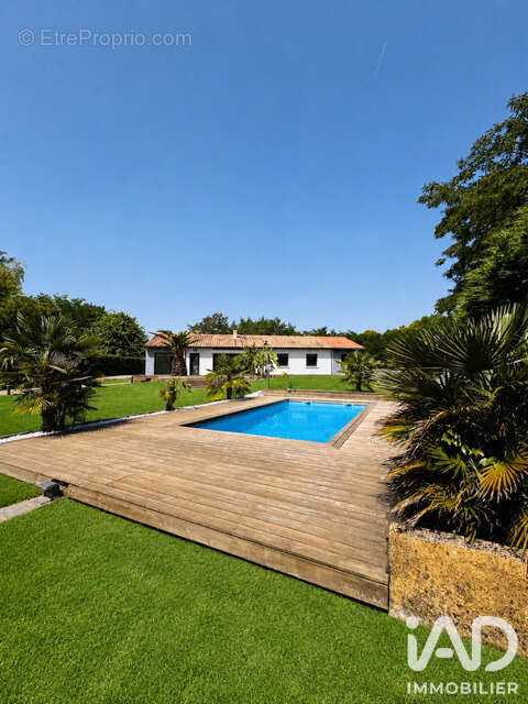 Photo 3 - Maison à VAYRES
