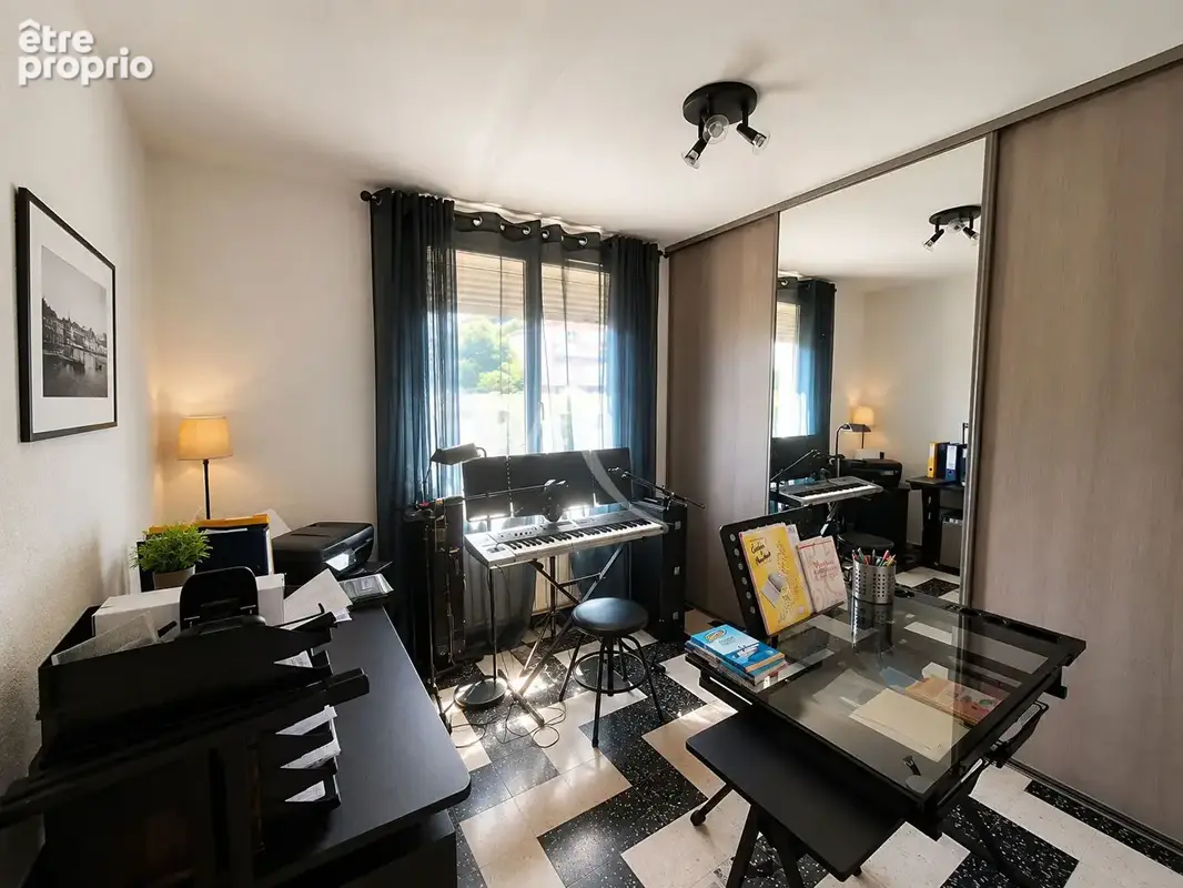 Appartement Sete 3/4 pièce(s) 69 m2 - photo 6
