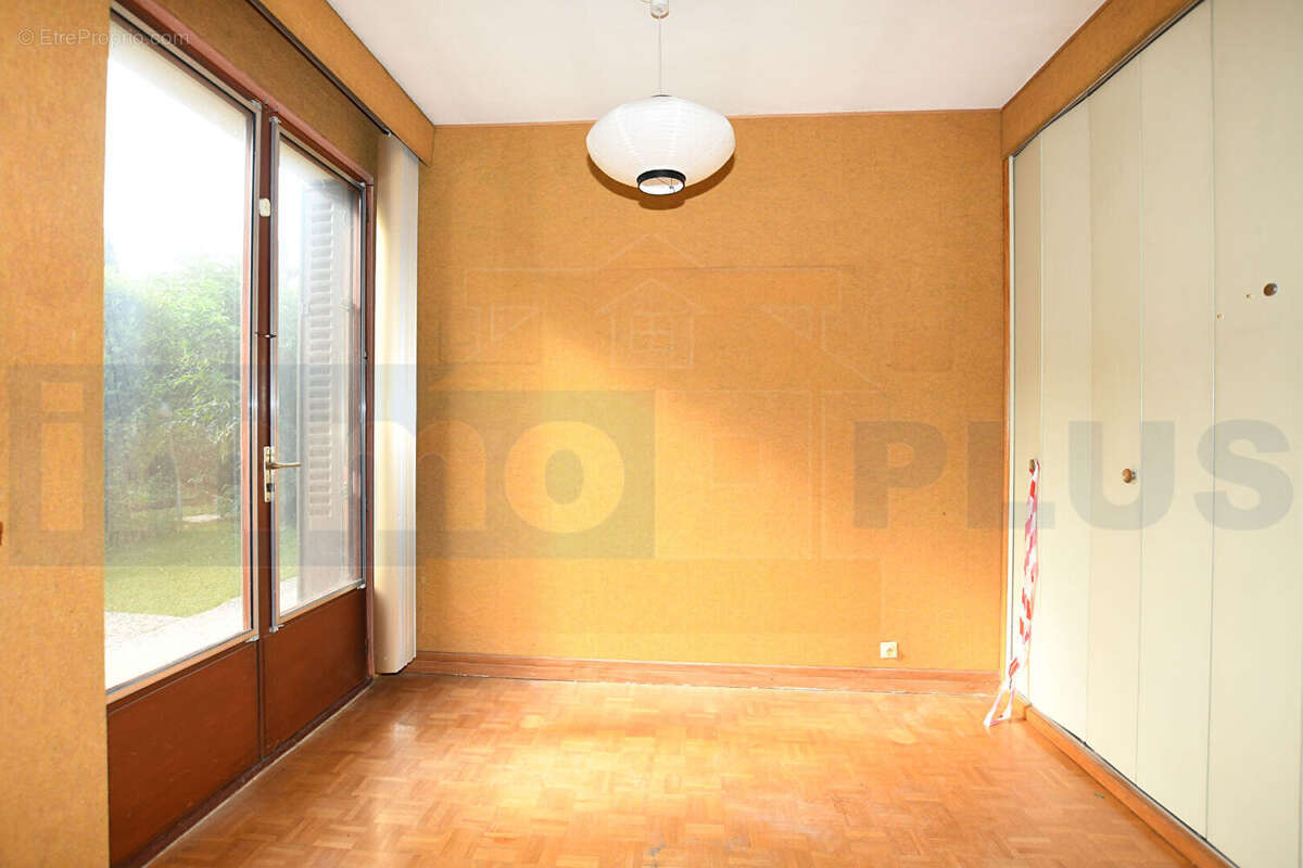 Maison à FONTENAY-LE-FLEURY