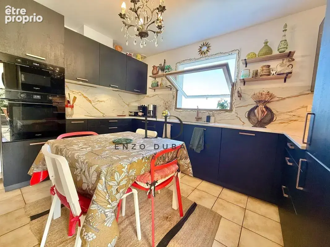 Maison 5 pièces 142 m² à vendre à Bassussarry (64200) - photo 8