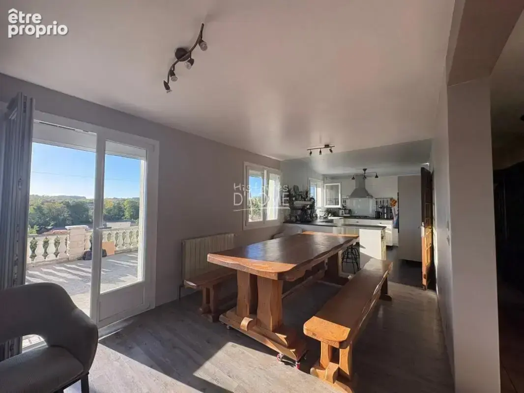 Maison familiale dans un secteur privilégié ! - photo 3