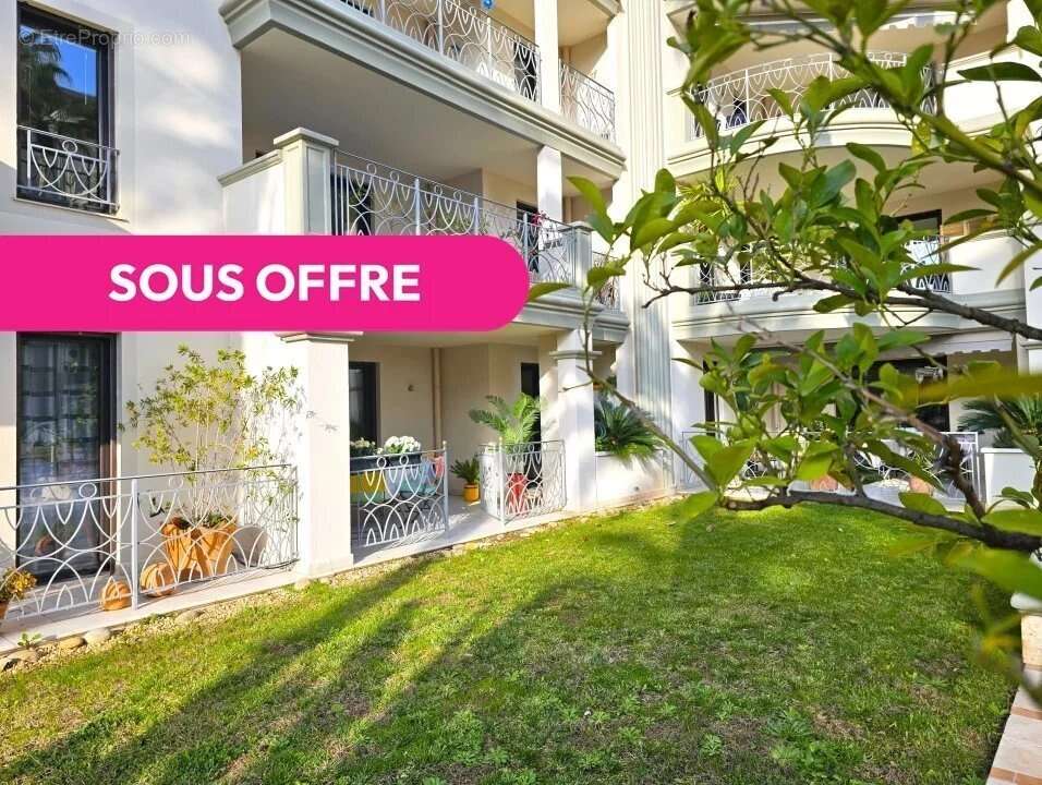 Appartement à HYERES
