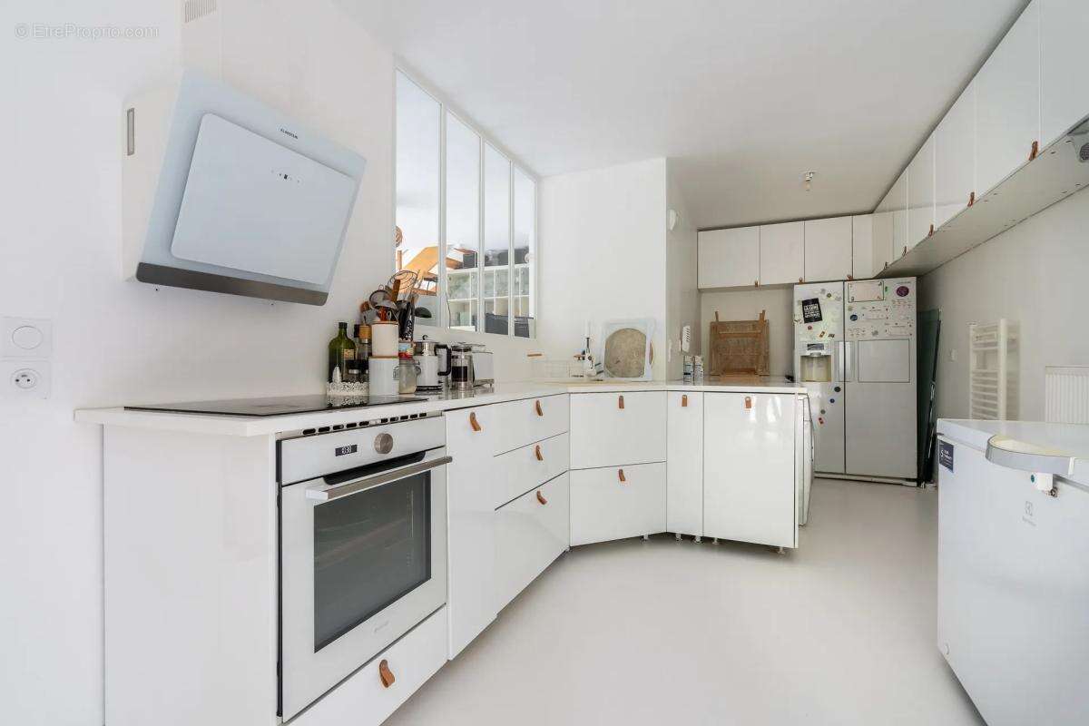 Appartement 3 pièces de 85 m² situé à Stains - photo 6