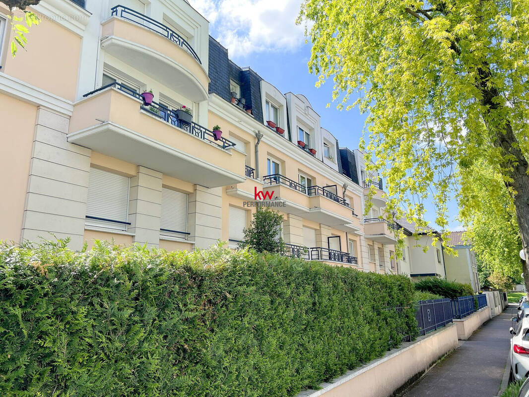 Appartement à SAINT-GRATIEN