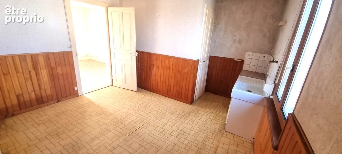 Maison a renover avec grange et ecurie- proche suisse - photo 8