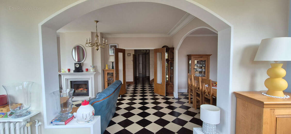 Maison à MONTFORT-SUR-RISLE