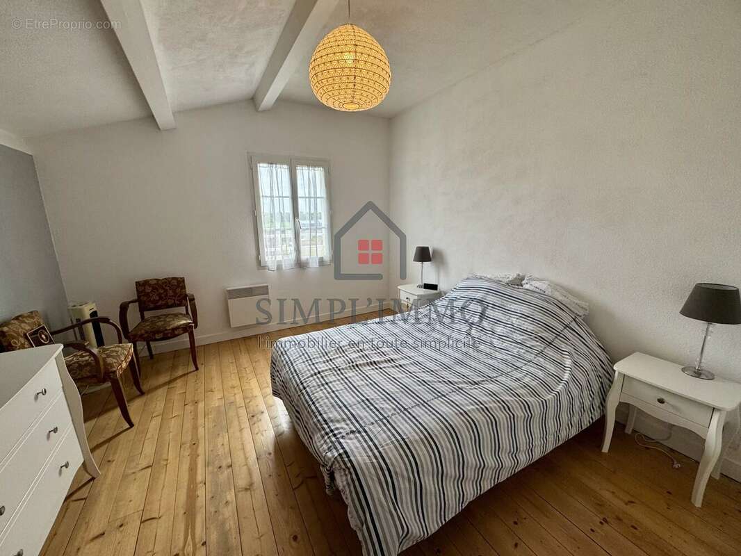 Appartement à ECHILLAIS