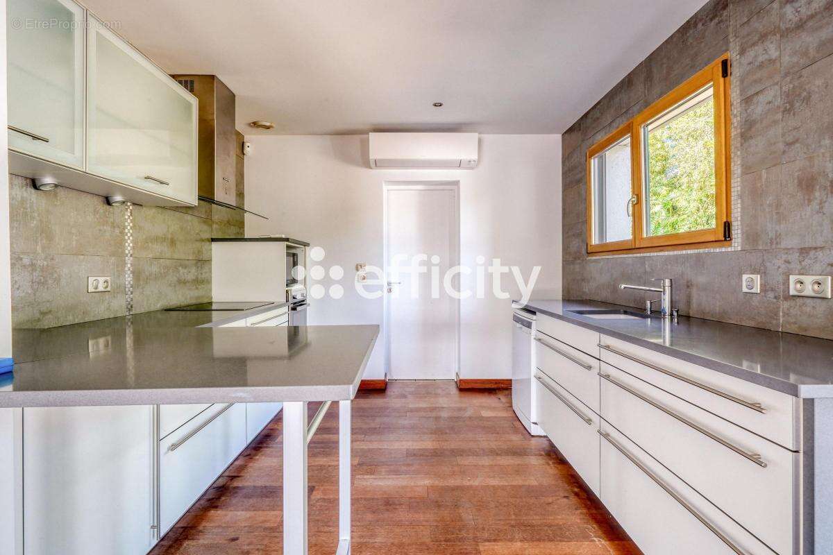 Maison 149 m² à Cadaujac  - photo 7