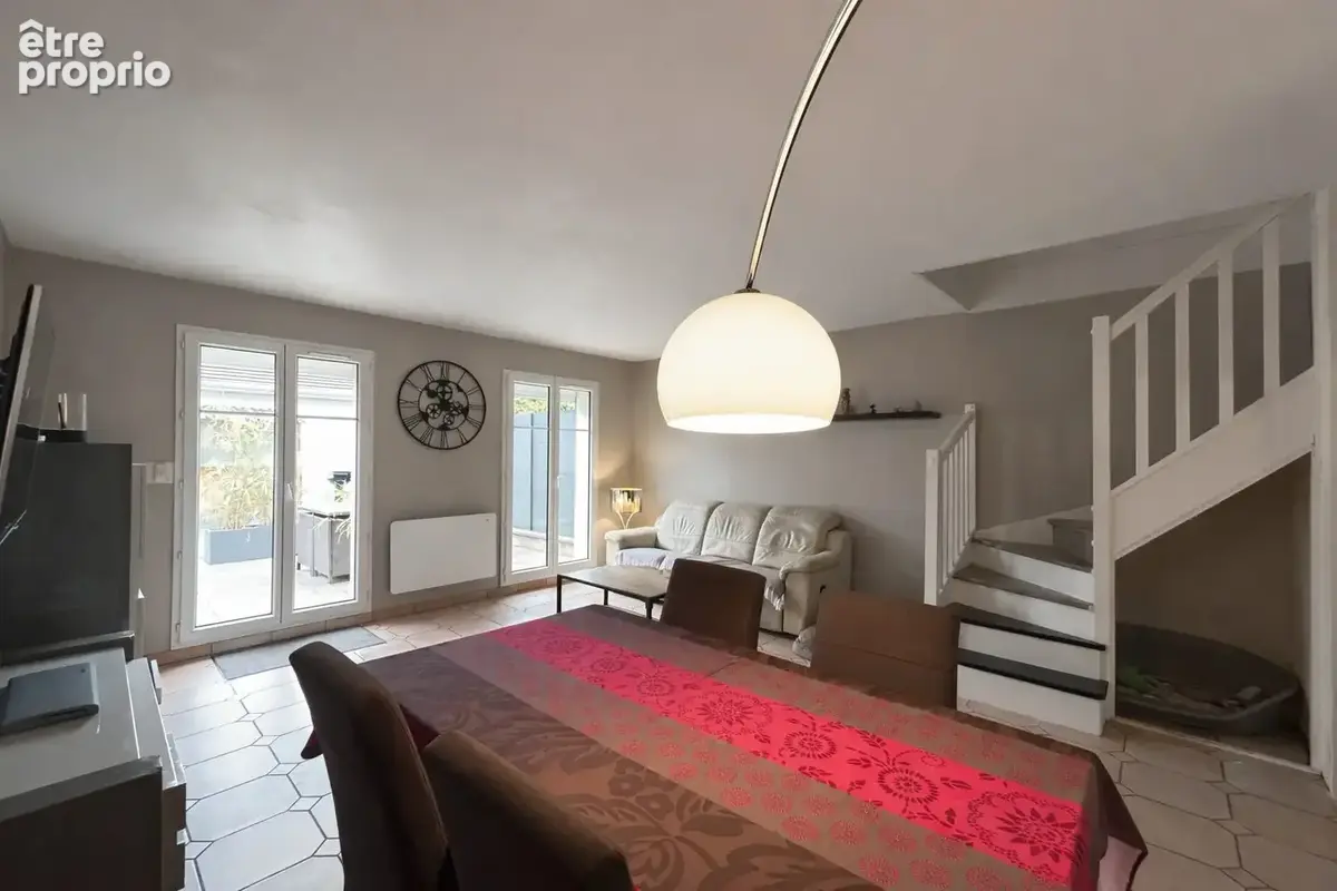 Maison 5 pièces 103 m² à vendre à Plaisir (78370) - photo 3