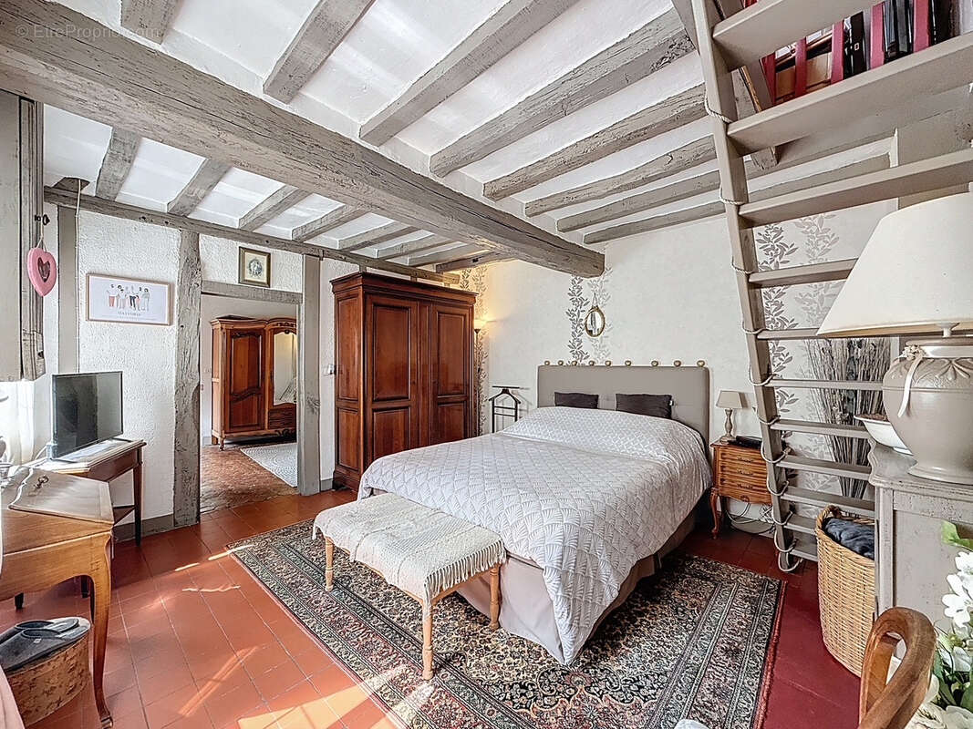 Maison à SAINT-CREPIN-IBOUVILLERS