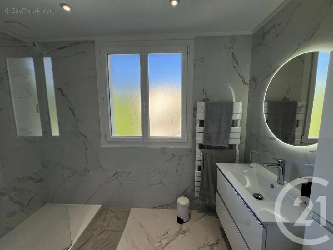 Appartement à FURIANI