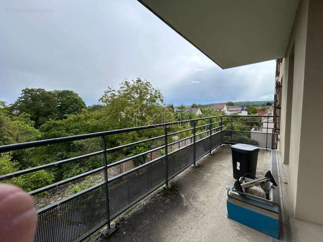 Appartement à ROSNY-SUR-SEINE