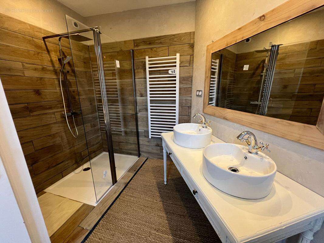 Maison à LA MOTHE-SAINT-HERAY