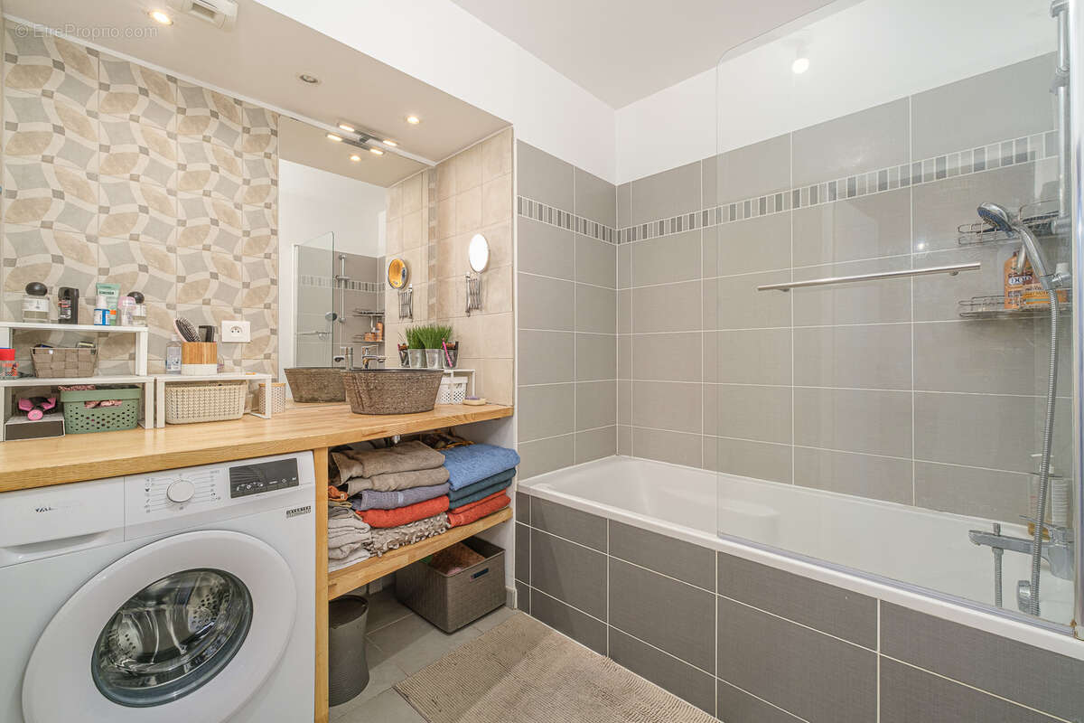 Appartement à PLAN-DE-CUQUES