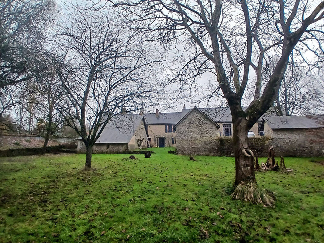 Maison à LA CROPTE