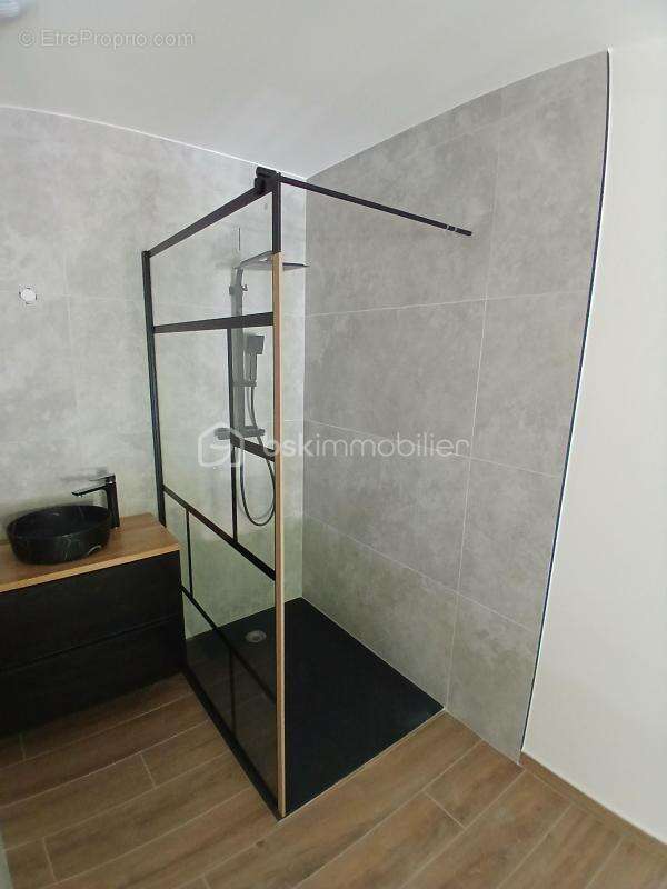 Proche centre-ville, tres bel appartement t3  neuf avec terrasse a proximite du doubs!!!!! - photo 4