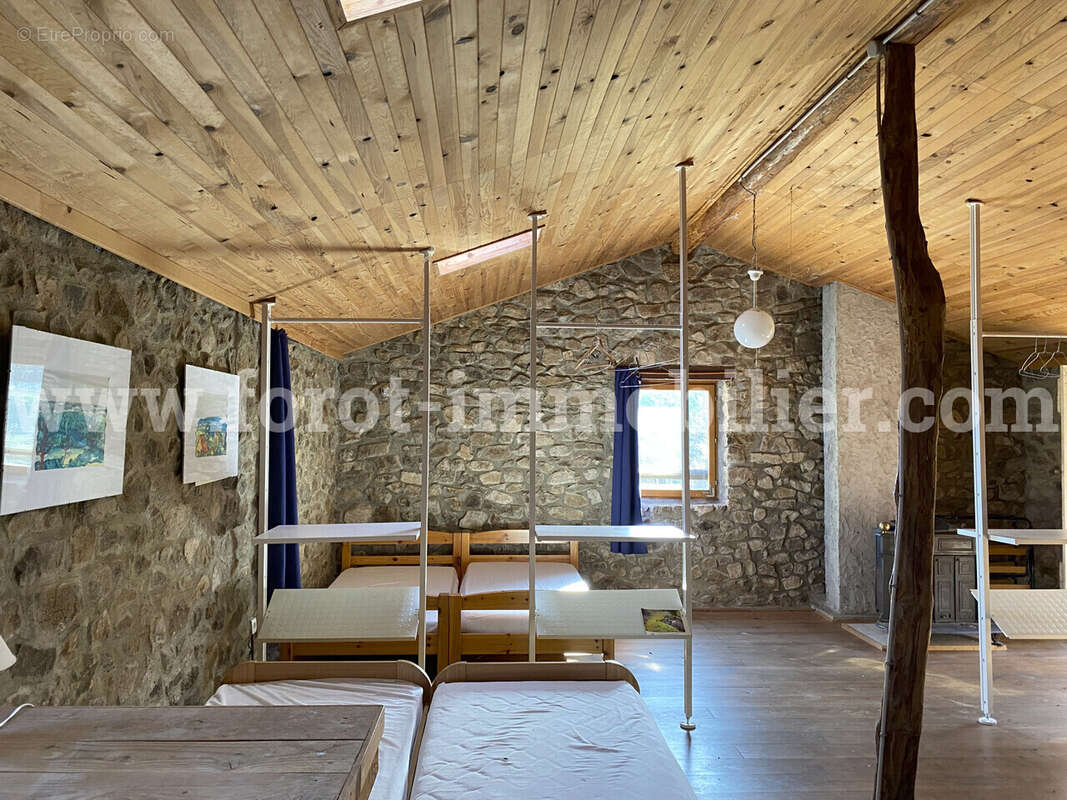 Maison à LE CHEYLARD