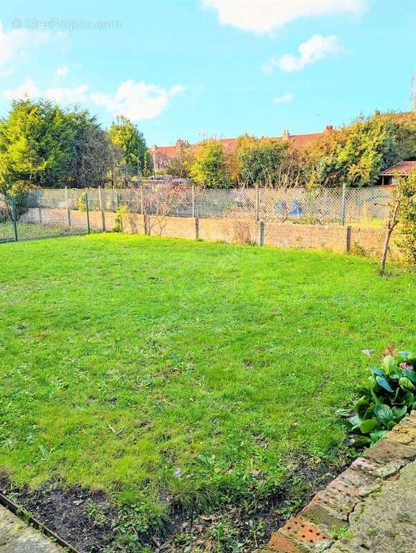 Maison à COUDEKERQUE-BRANCHE