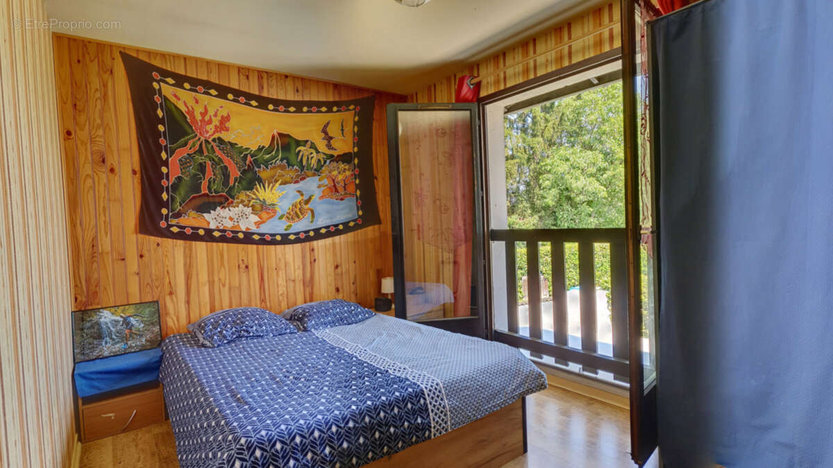 Maison à LA TOUR-DU-PIN