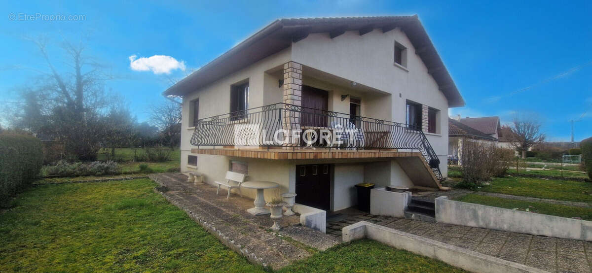 Maison à ARC-ET-SENANS