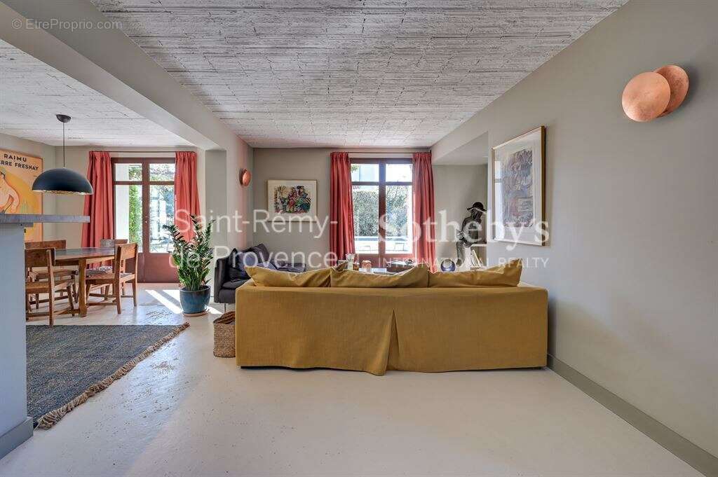 Maison à SAINT-REMY-DE-PROVENCE