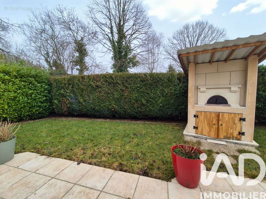 Photo 2 - Maison à SUCY-EN-BRIE