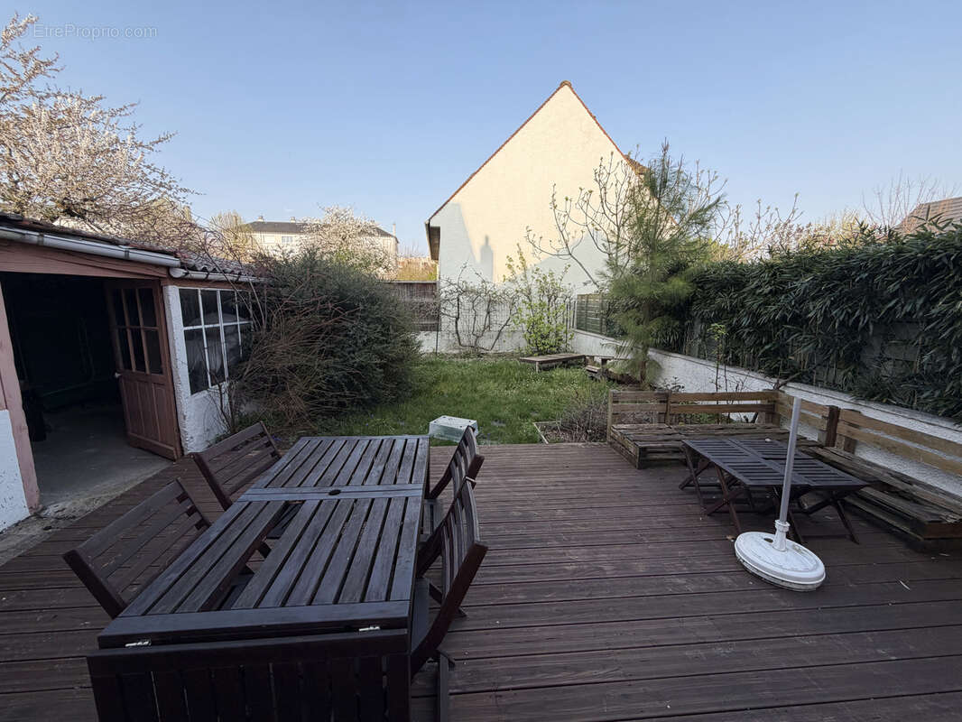 Maison à HOUILLES