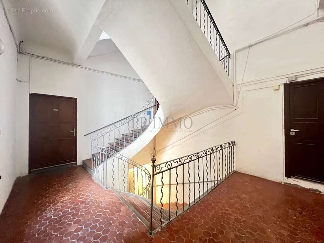 Appartement à FREJUS