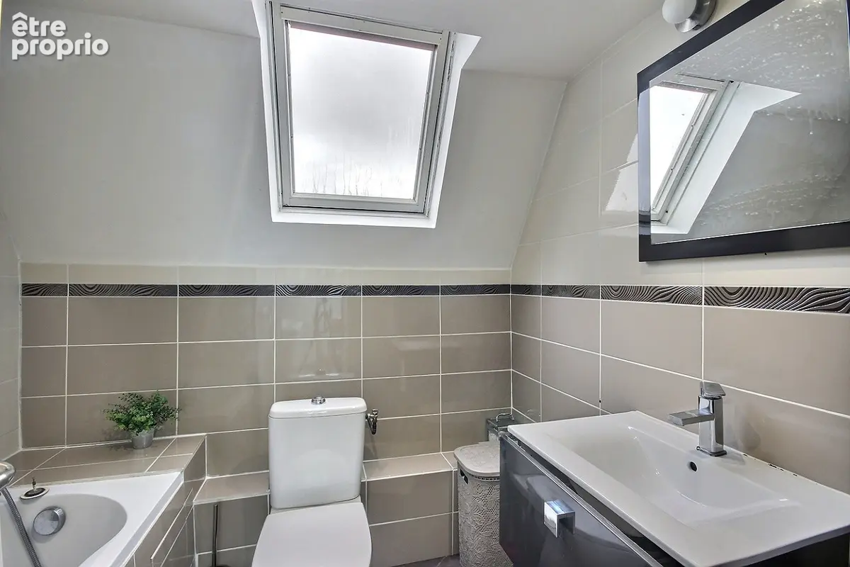 Appartement Courbevoie 3 pièce(s) 34.57 m2 - photo 8