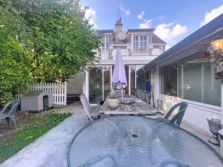 Maison en pierre 1880 avec jardin à Troyes - photo 7