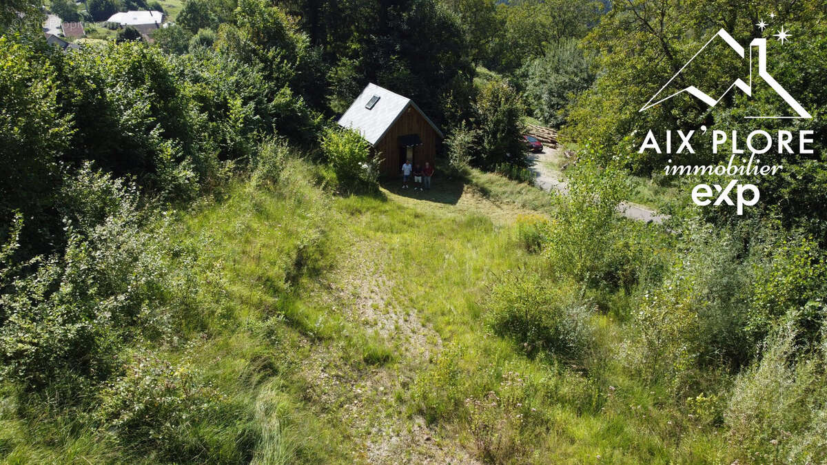 Terrain à MARCIEUX