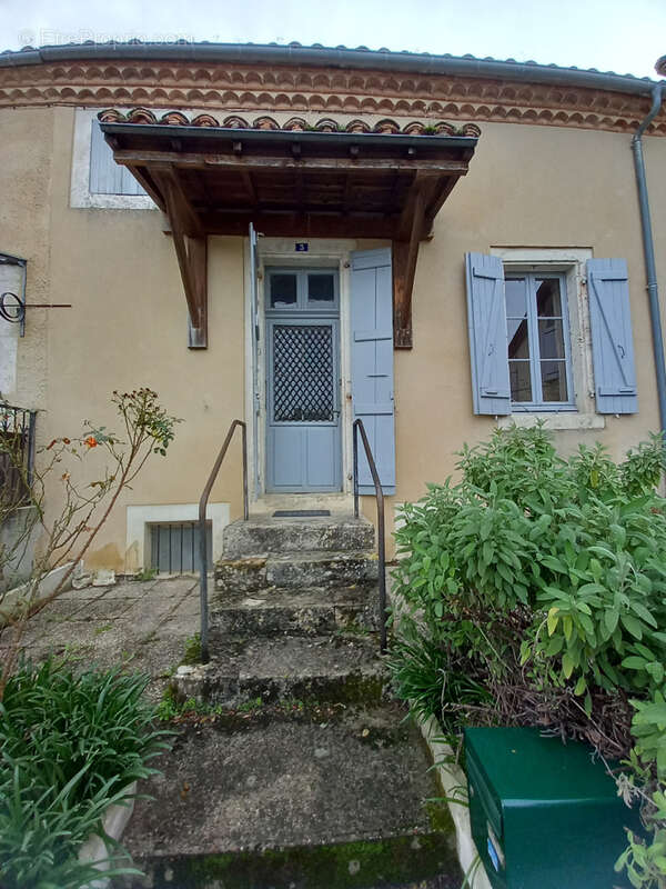 Appartement à MAUVEZIN