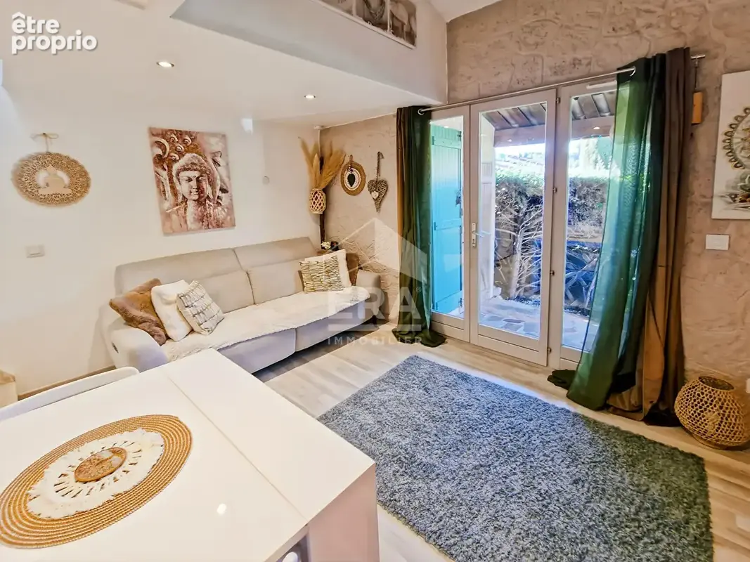 Appartement à AURIBEAU-SUR-SIAGNE