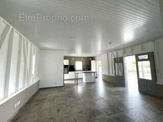 Jolie villa moderne type f4 + bureau -  jardin - campagne calme de petite canal - photo 4