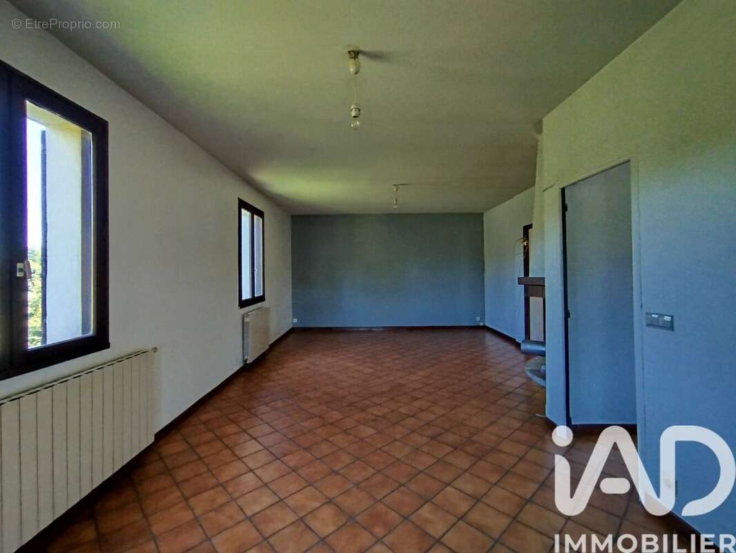 Maison 160 m² à Gourdon  - photo 5