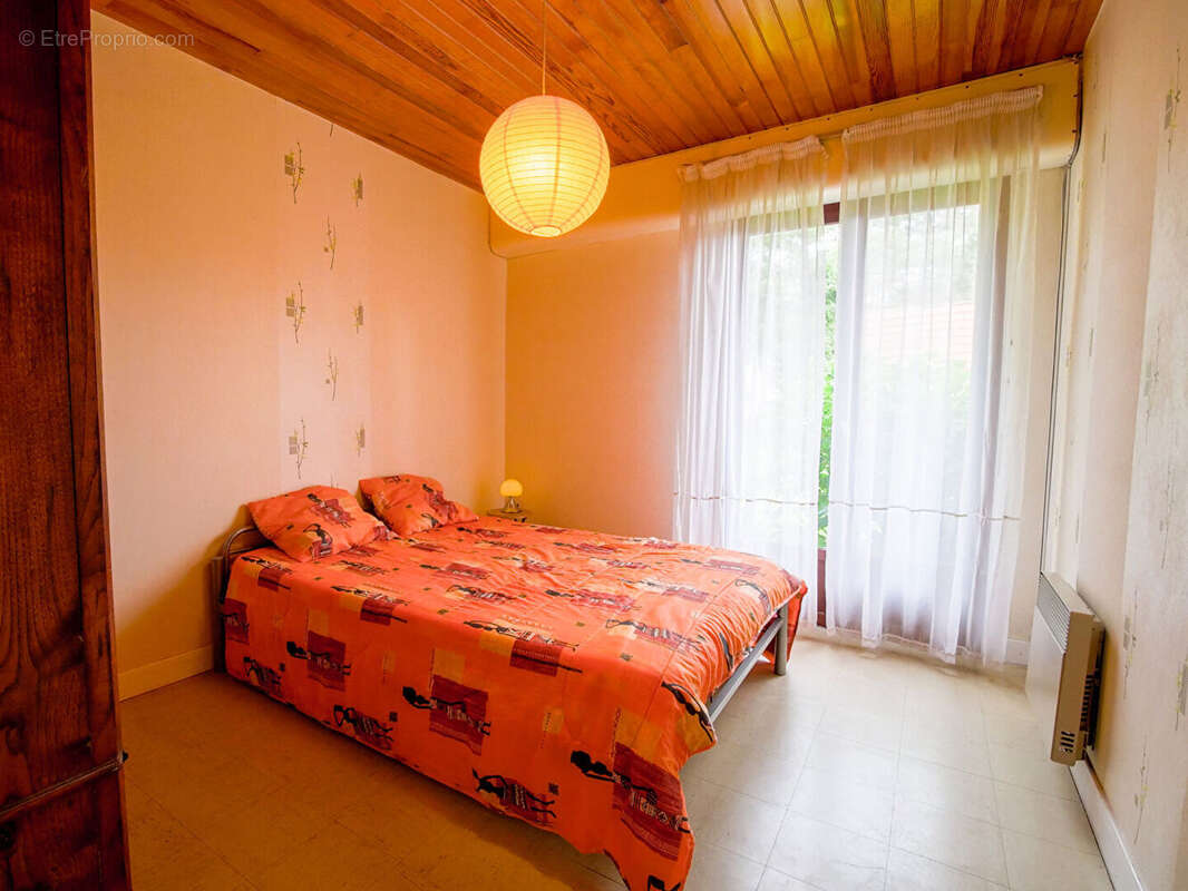 Maison au bord du lac à rafraîchir - photo 4